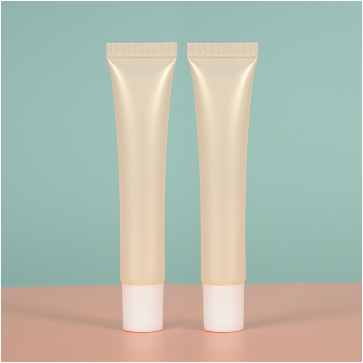 10g 15g 20g Tubo de cuidado de labios de fábrica Tubo corrector Bb Tubo de crema para ojos